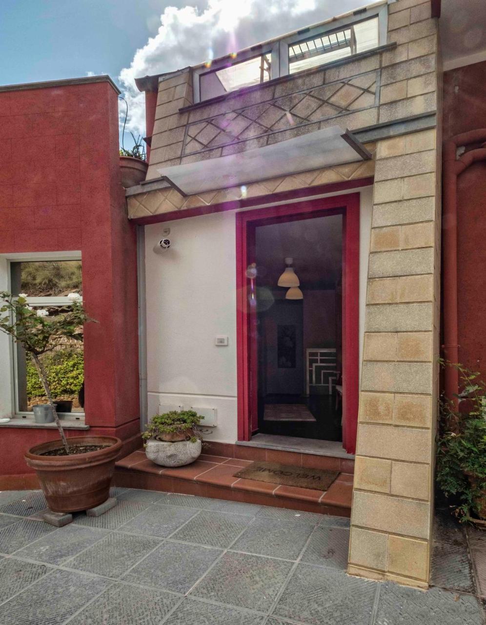 Bnb Casa Rossa モンレアーレ エクステリア 写真